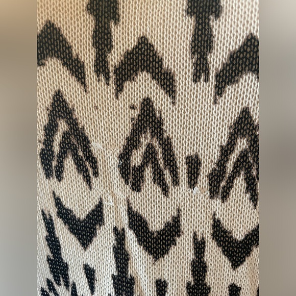 H&M Divided Open knit thin all season sweater - Picture 4 of 13